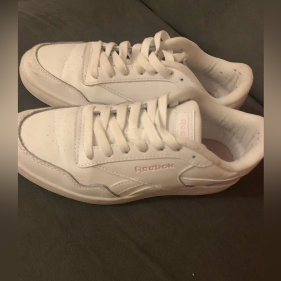 Used Reebok sneakers - Picture 3 of 4